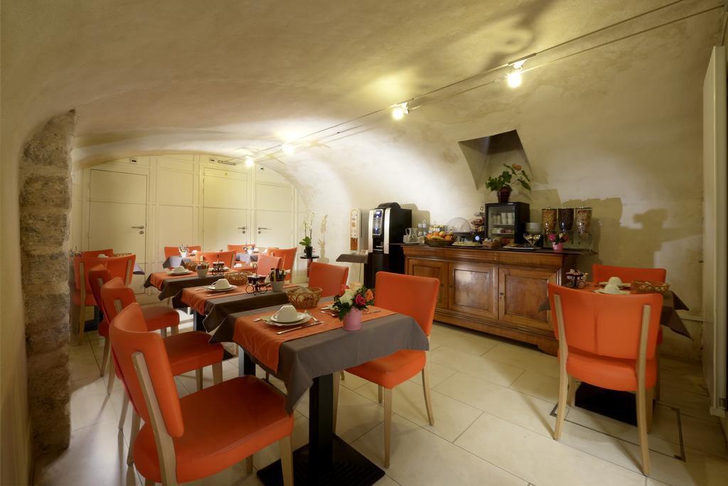 Hotel Le Relais Saint Charles Париж Екстериор снимка