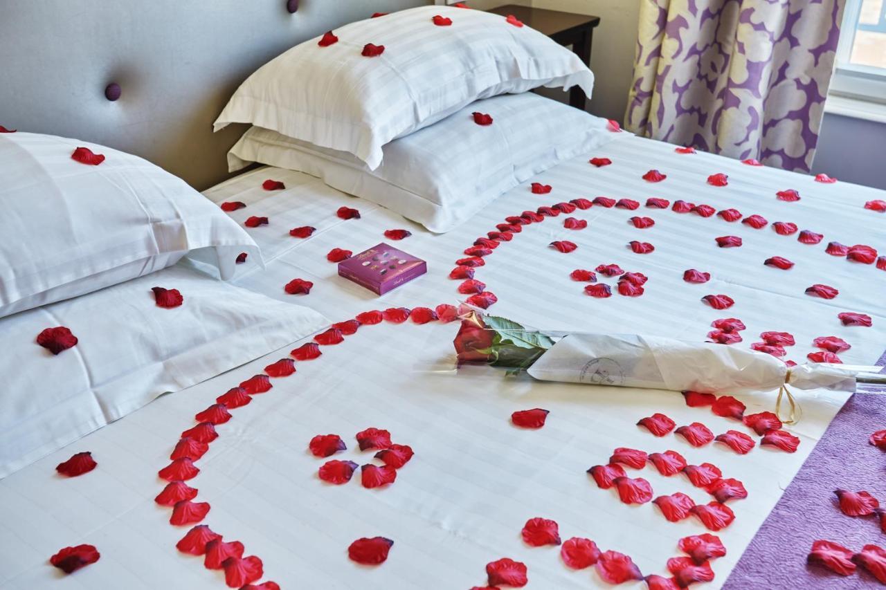 Hotel Le Relais Saint Charles Париж Екстериор снимка